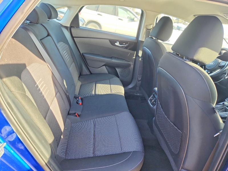 2021 KIA Forte ex