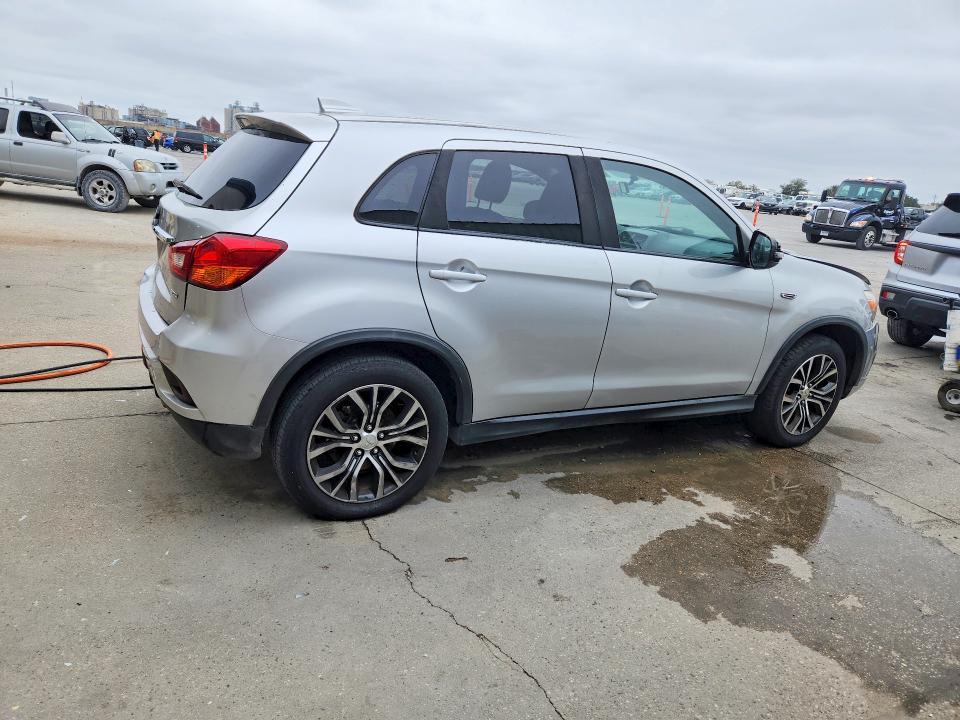 2019 Mitsubishi Outlander Sport es