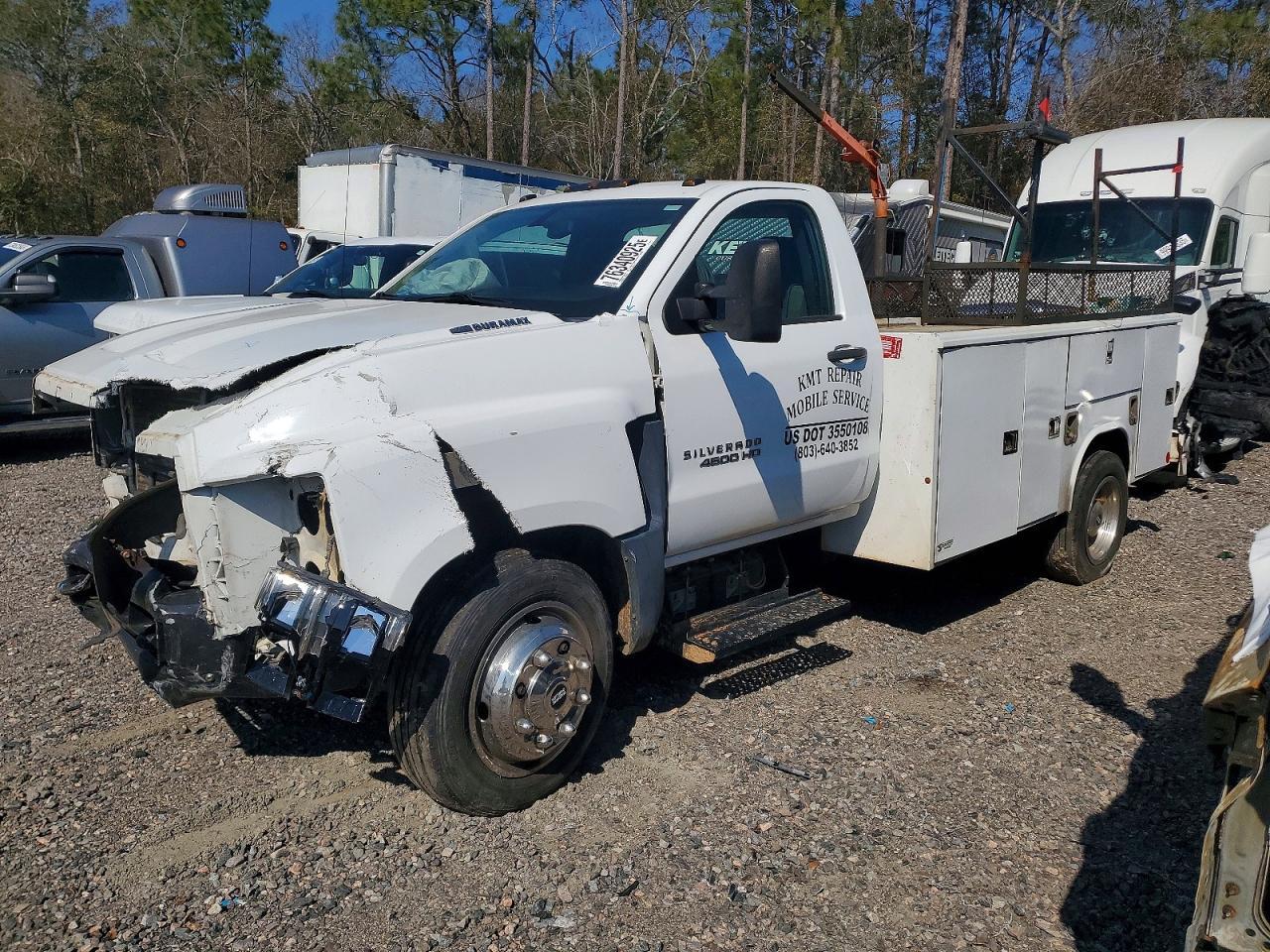 2019 Chevrolet Silverado Medium Duty