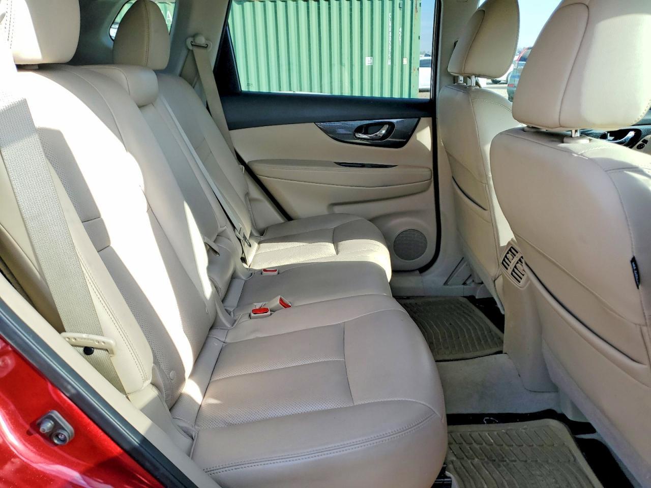 2015 Nissan Rogue