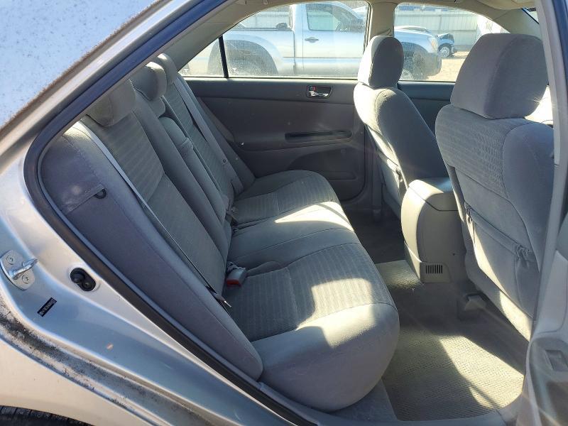 2006 Toyota Camry le