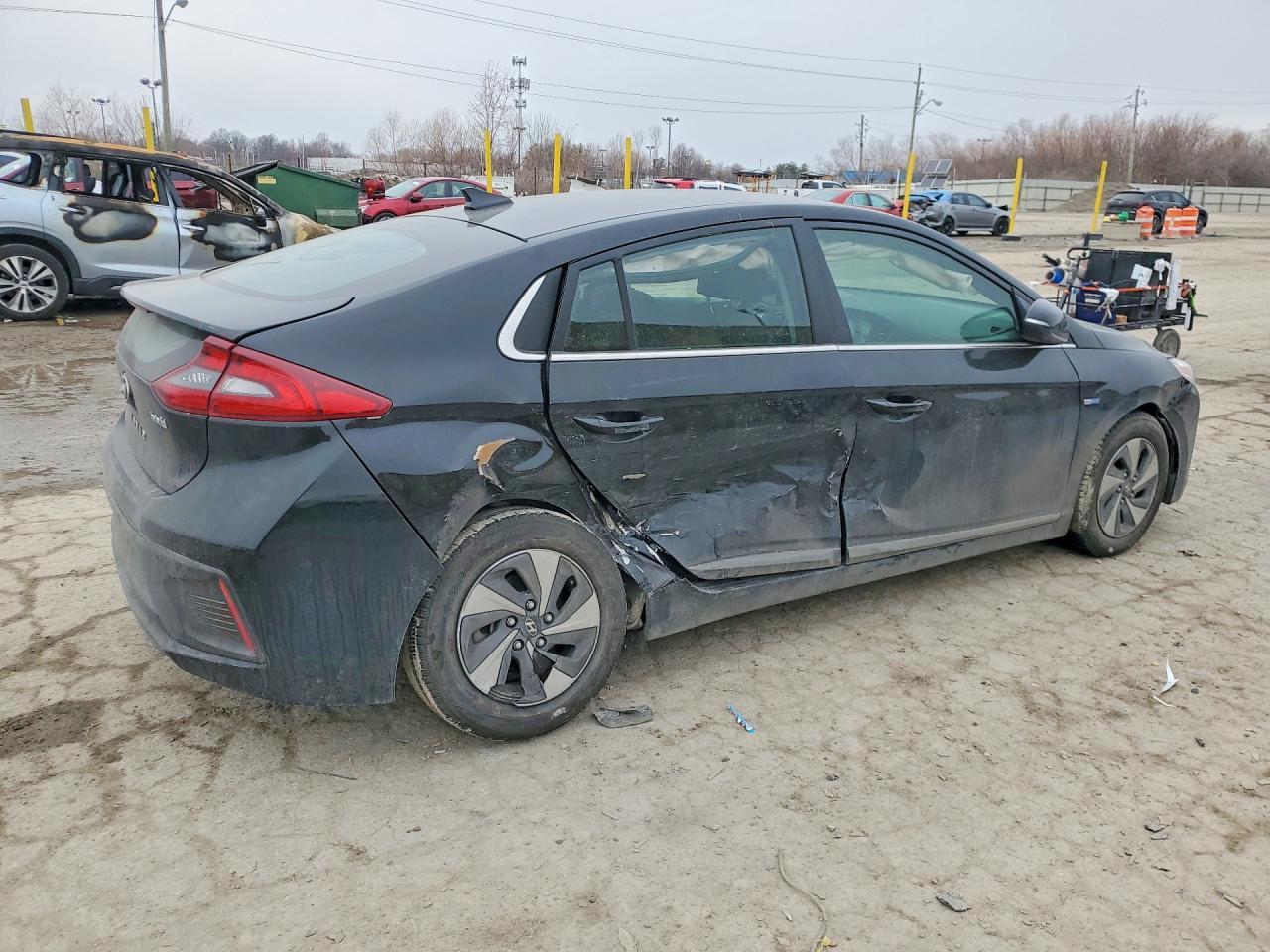 2018 Hyundai Ioniq Hybrid sel
