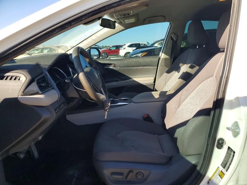 2021 Toyota Camry le