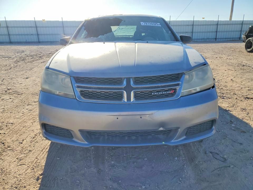 2013 Dodge Avenger se