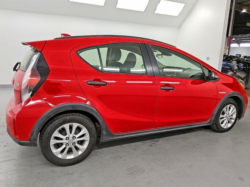 2018 Toyota Prius c Three