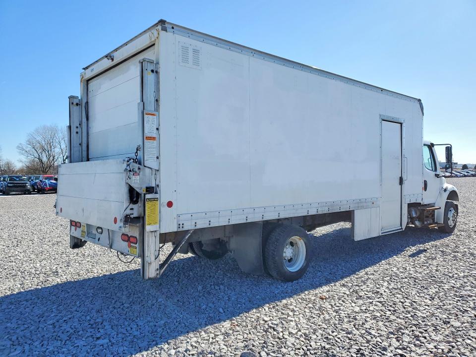 2016 Freightliner Business Class M2 box Truck