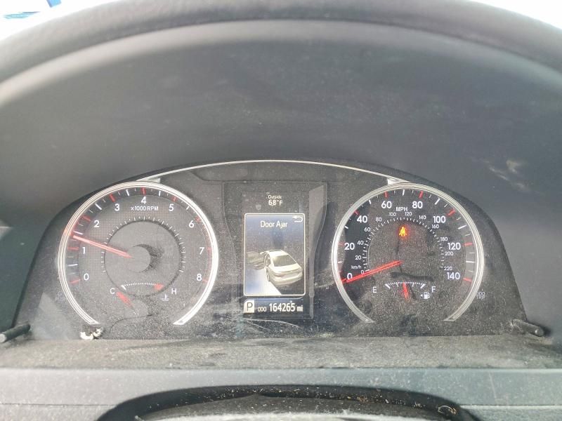 2015 Toyota Camry le