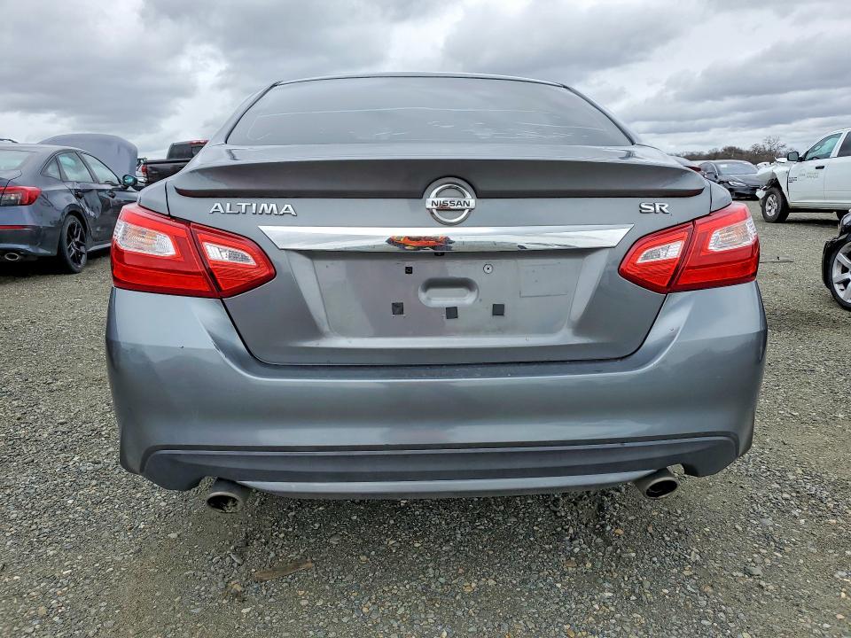 2016 Nissan Altima 2.5 sr