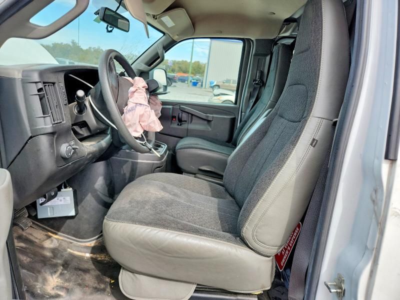 2023 Chevrolet Express G2500