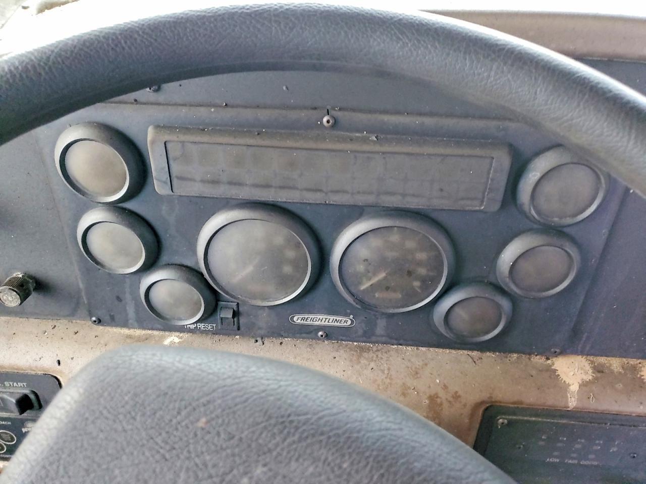 2002 Freigliner 2002 Freightliner Chassis XC RV