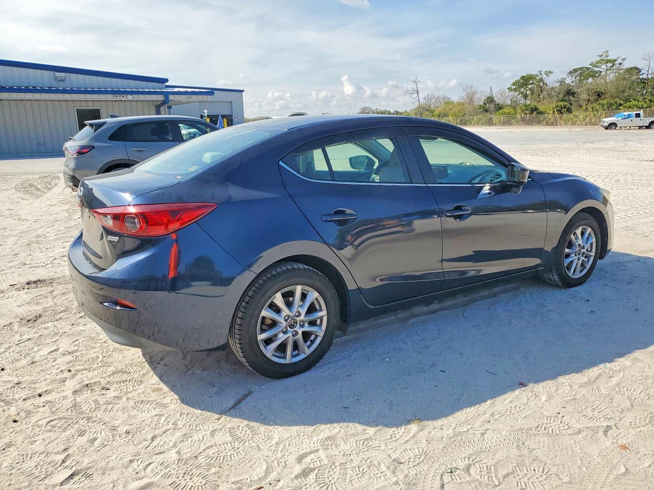 2018 Mazda 3 Sport