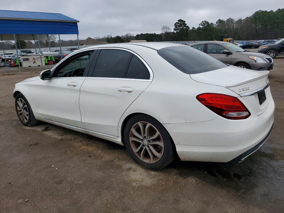 2016 Mercedes-Benz C300