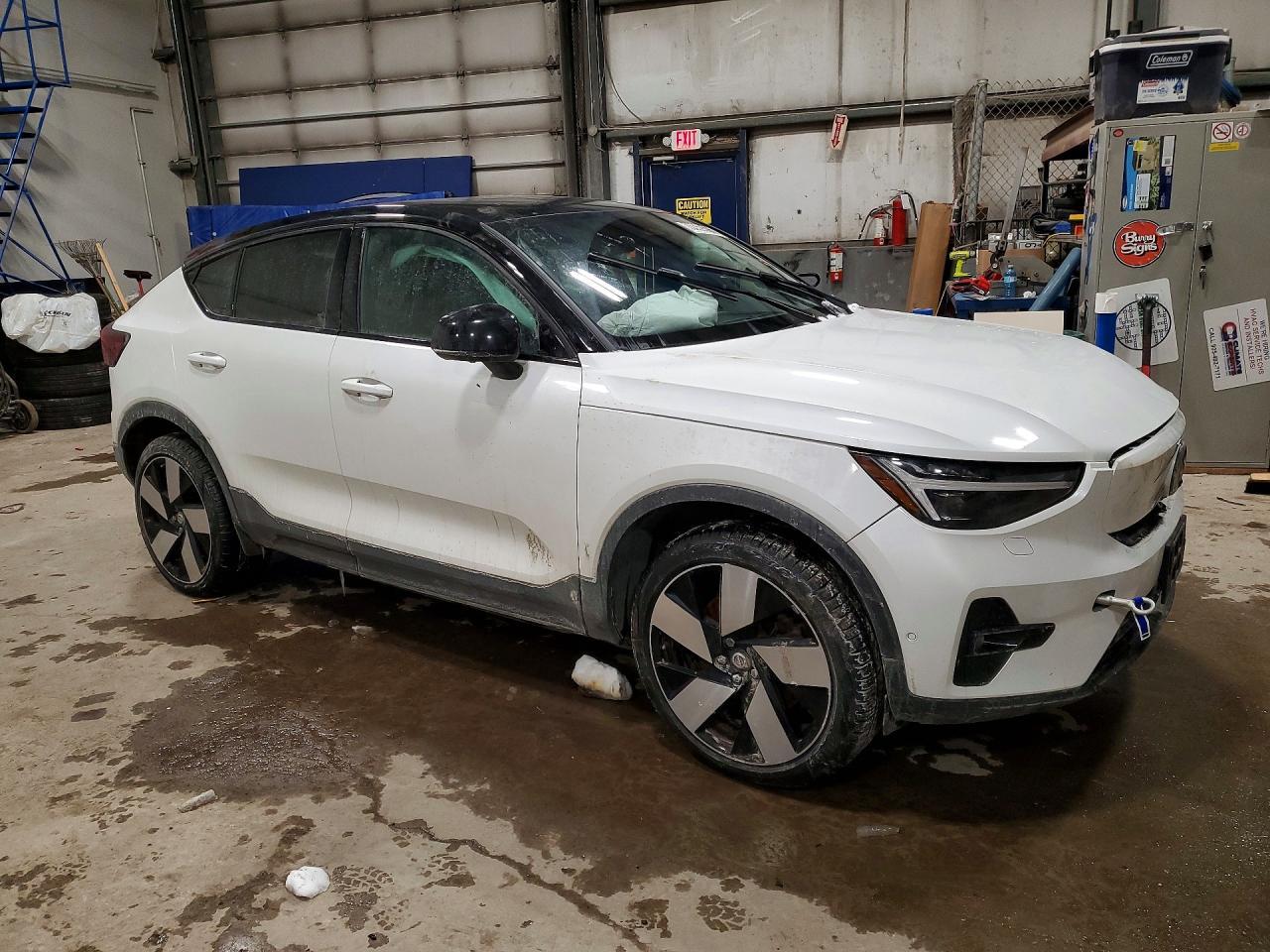 2022 Volvo C40 P8 Recharge Ultimate