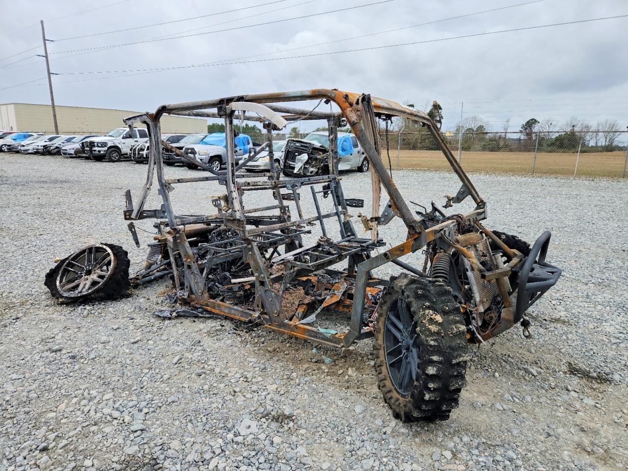 2022 Can-Am Defender Max Limited Cab HD10