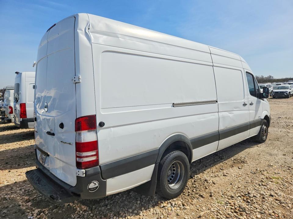 2014 Freigliner 2014 Benz Sprinter Cab & Chass