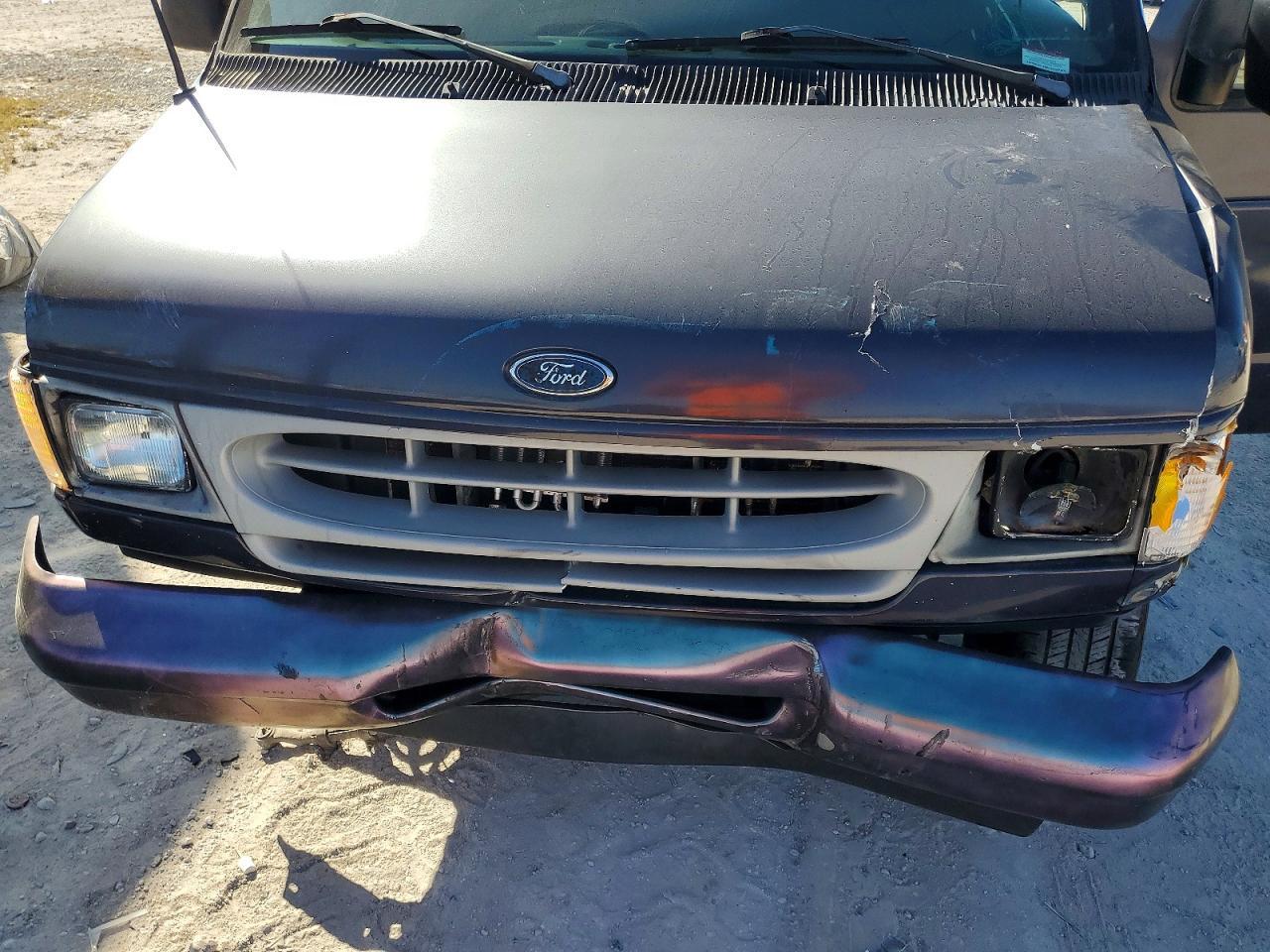 2002 Ford Econoline E250 Van