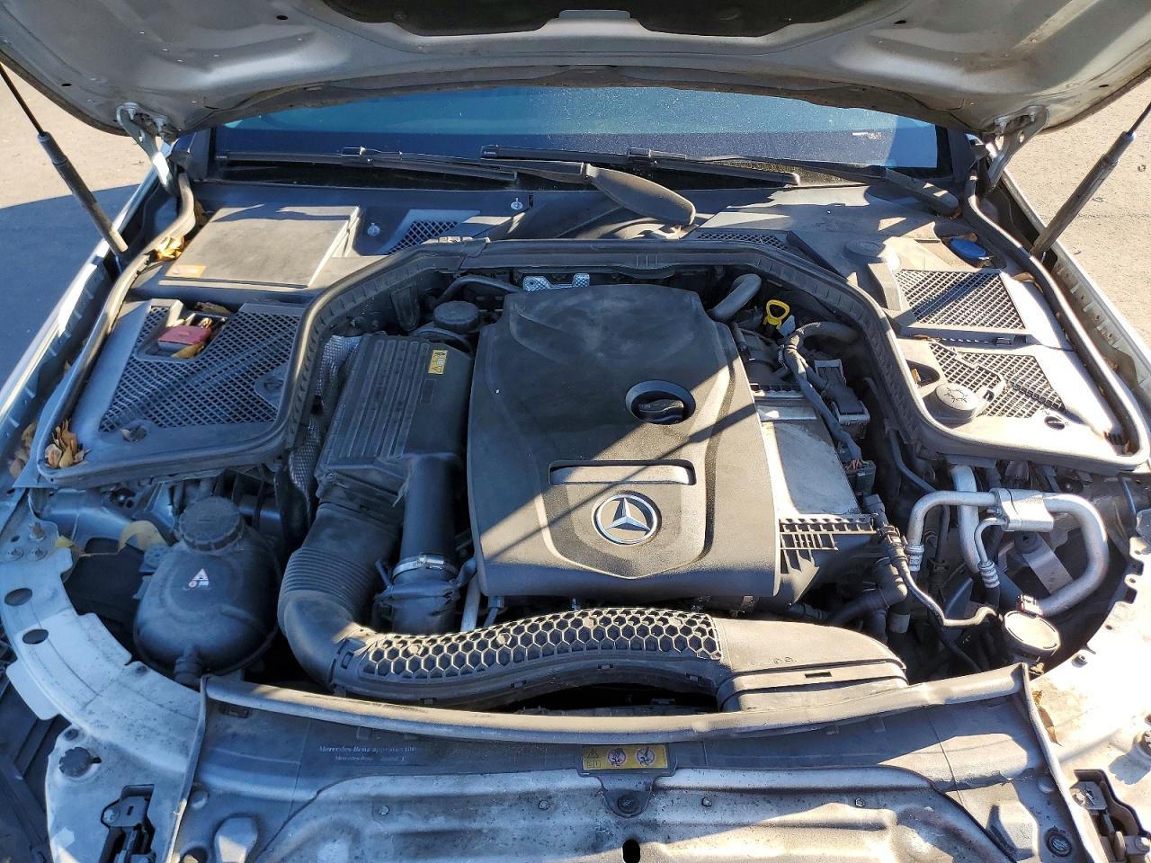 2015 Mercedes-Benz C300
