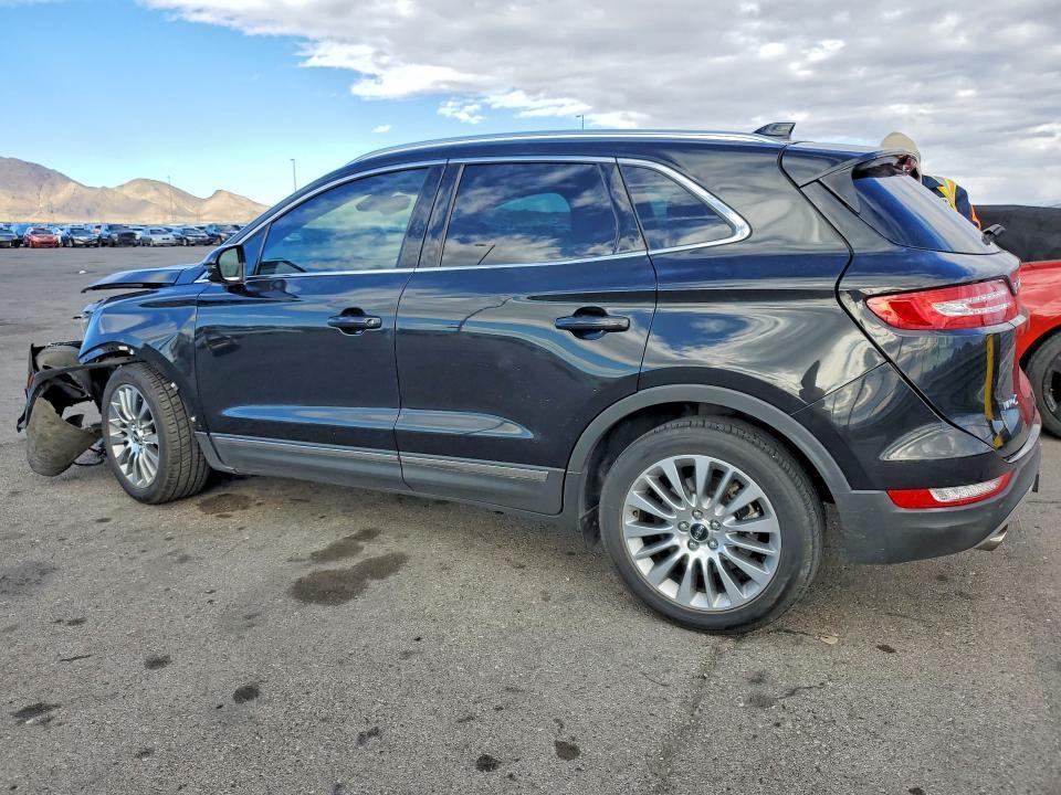 2015 Lincoln Townhouse MKC