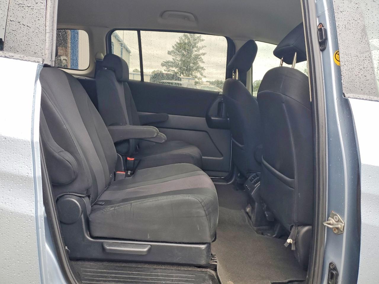 2013 Mazda 5