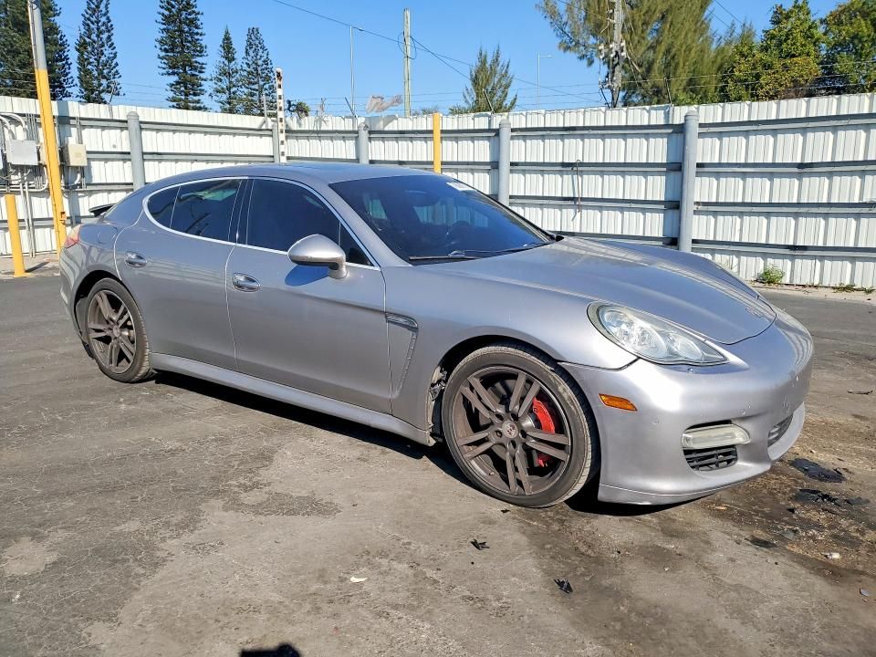 2011 Porsche Panamera Turbo