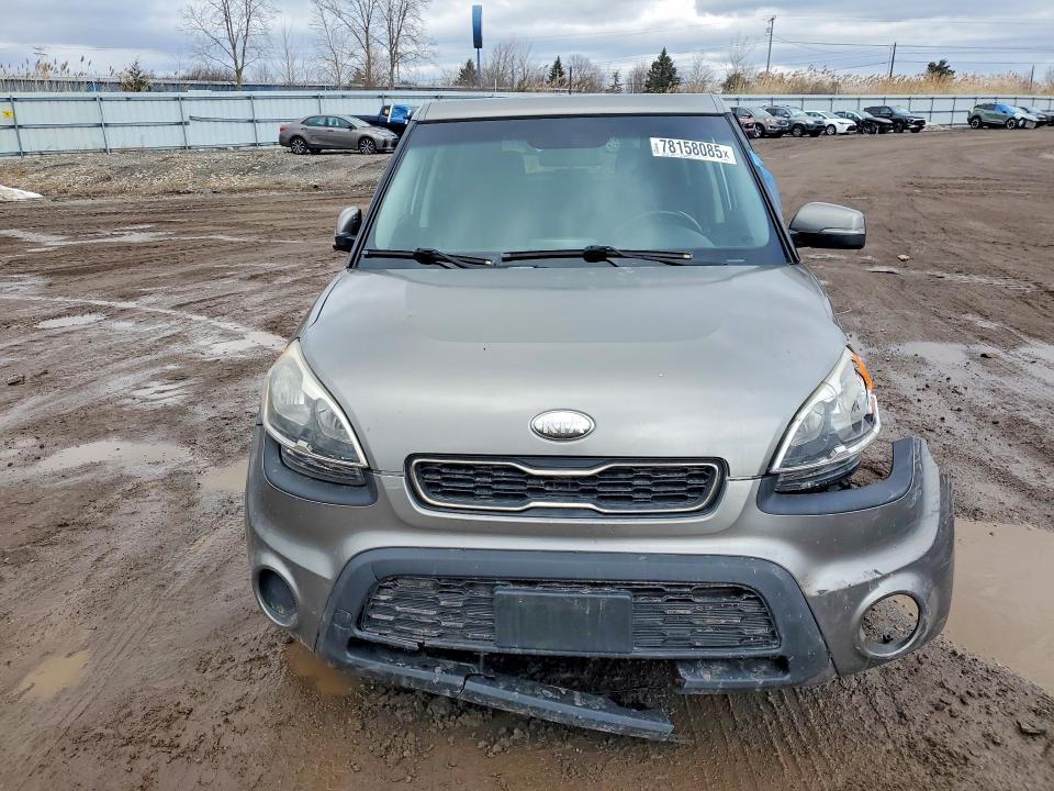 2013 KIA Soul +