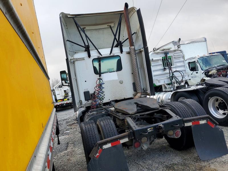 2016 Peterbilt 579 Semi Truck