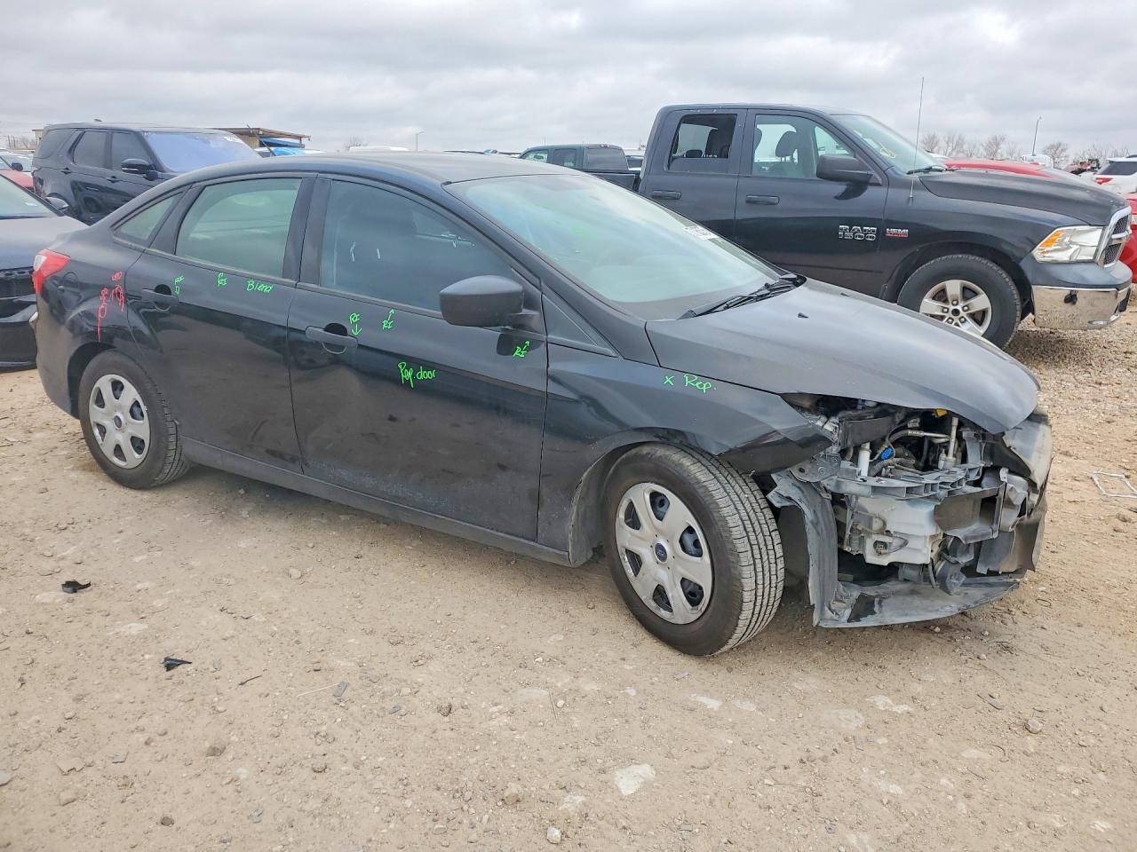 2014 Ford Focus s