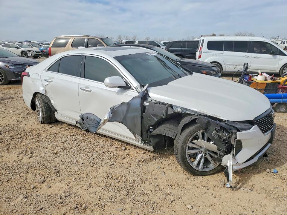 2022 Cadillac CT4 Luxury