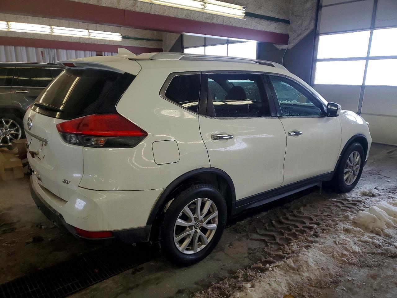 2017 Nissan Rogue s