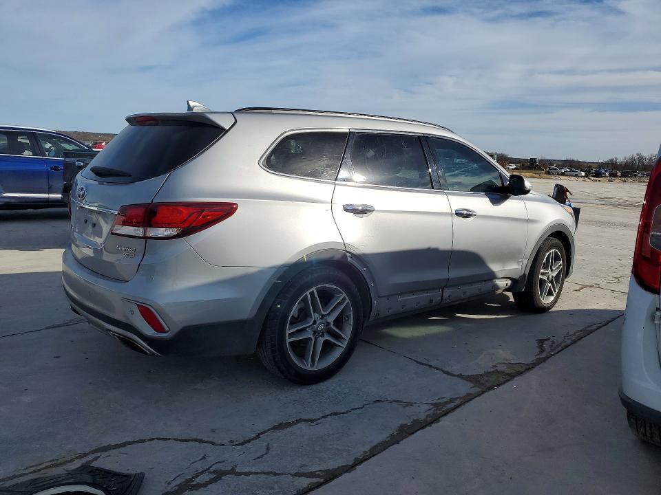 2017 Hyundai Santa fe Limited Ultimate