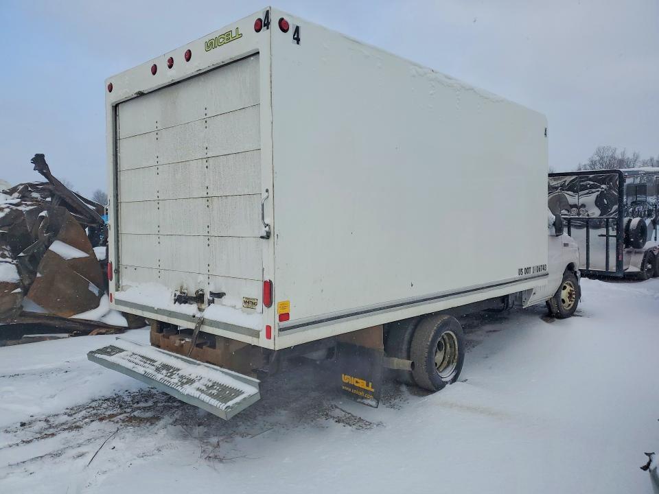 2021 Ford E350 box Truck