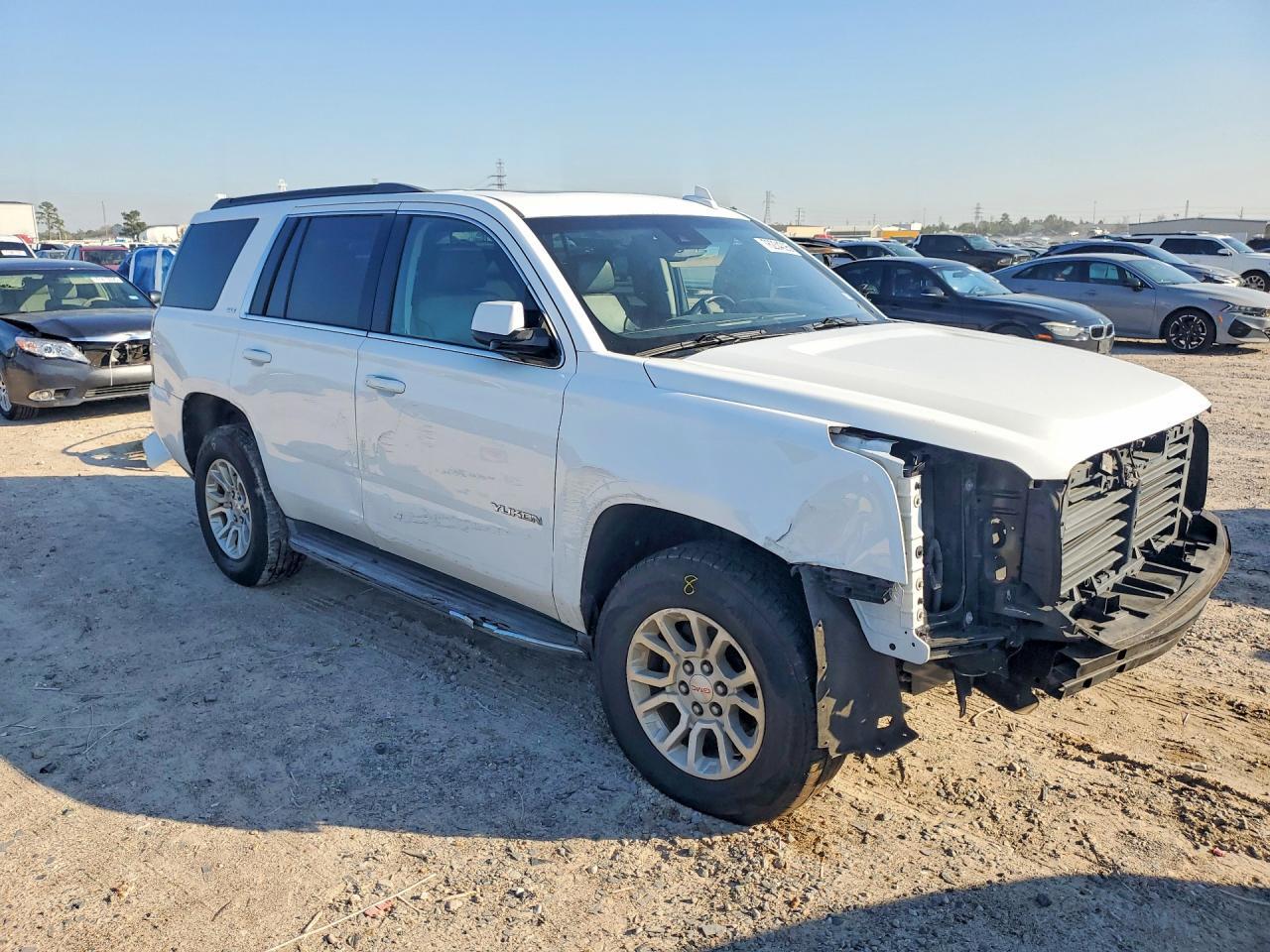 2019 GMC Yukon slt