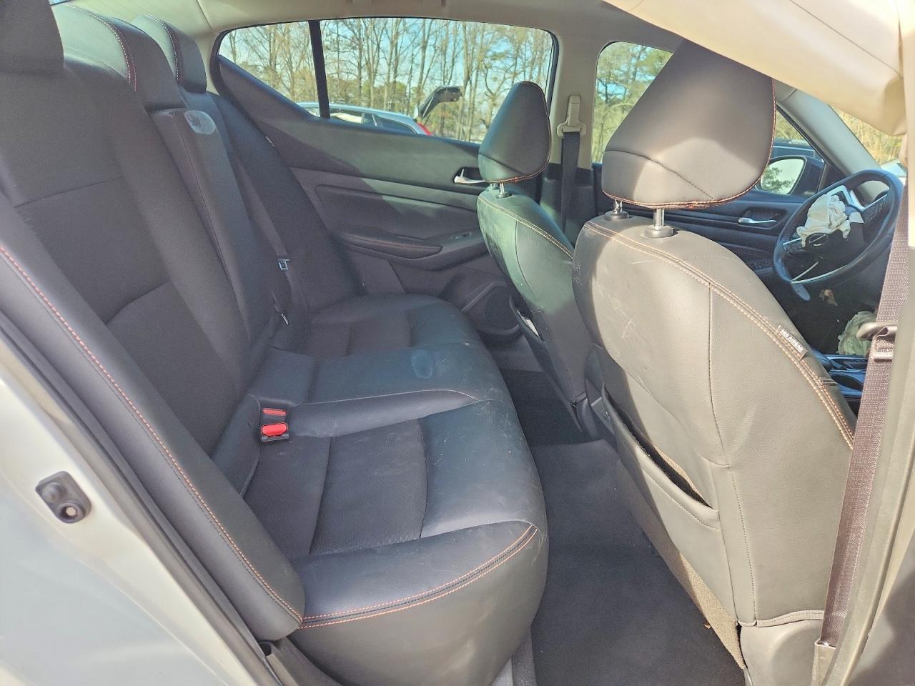 2019 Niss Altima