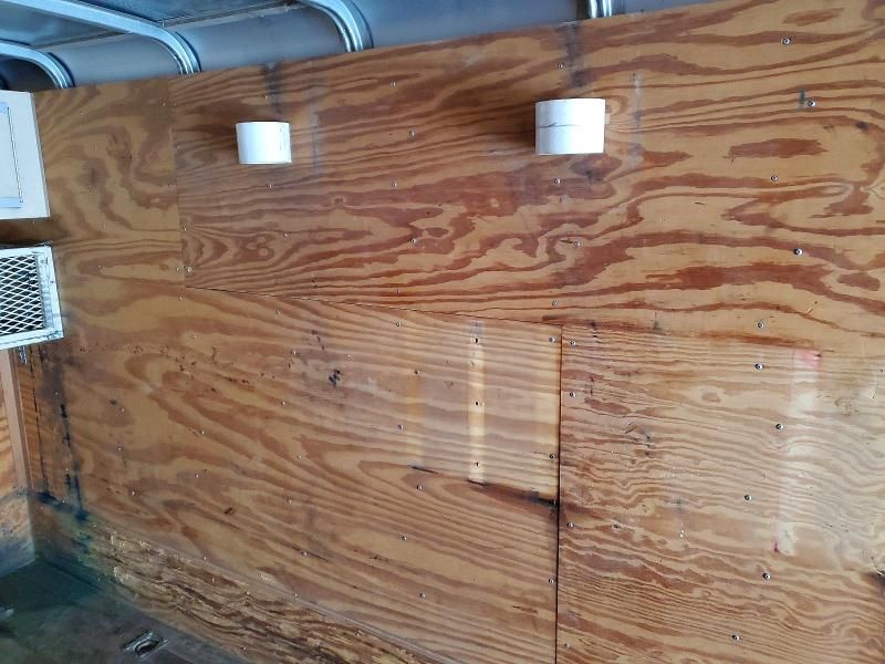 2008 Wells Cargo Enclosed Cargo Trailer