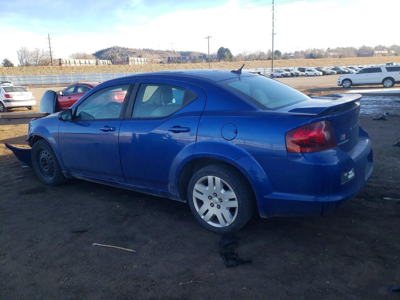 2012 Dodge Avenger se