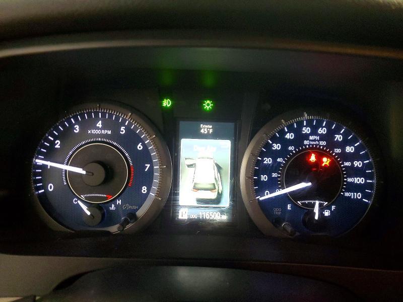 2017 Toyota Sienna xle 8-passenger