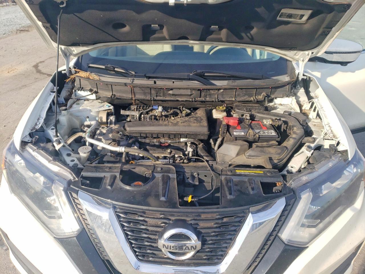 2017 Nissan Rogue sv