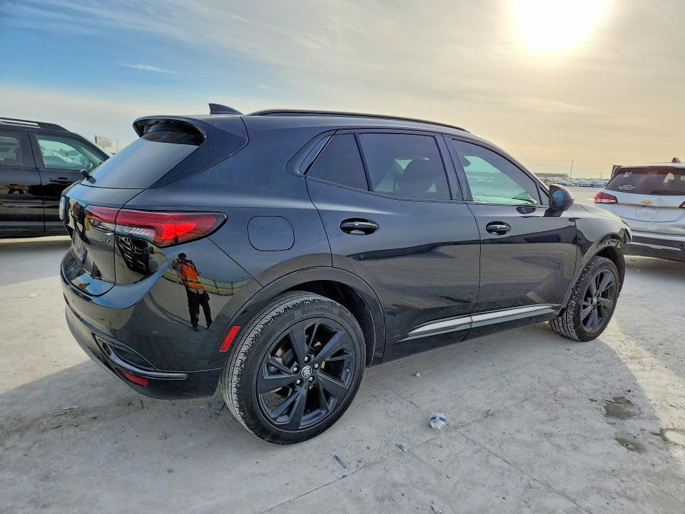 2022 Buick Envision Essence