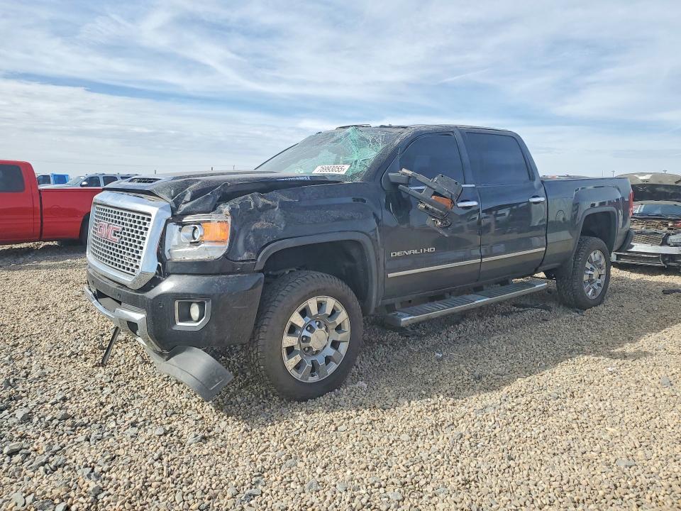 2017 GMC Sierra K2500 Denali