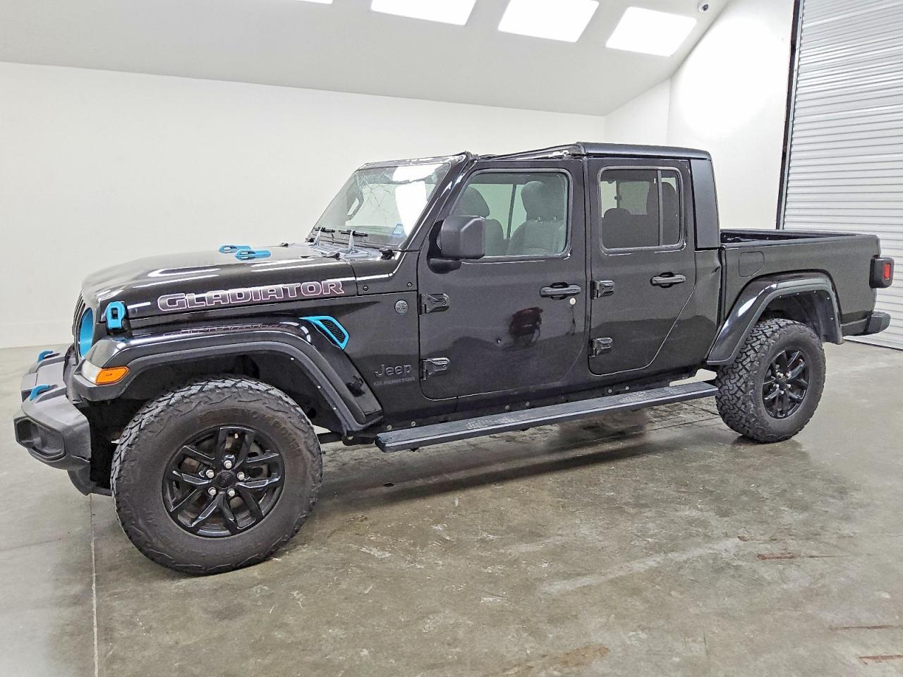 2022 Jeep Gladiator Sport