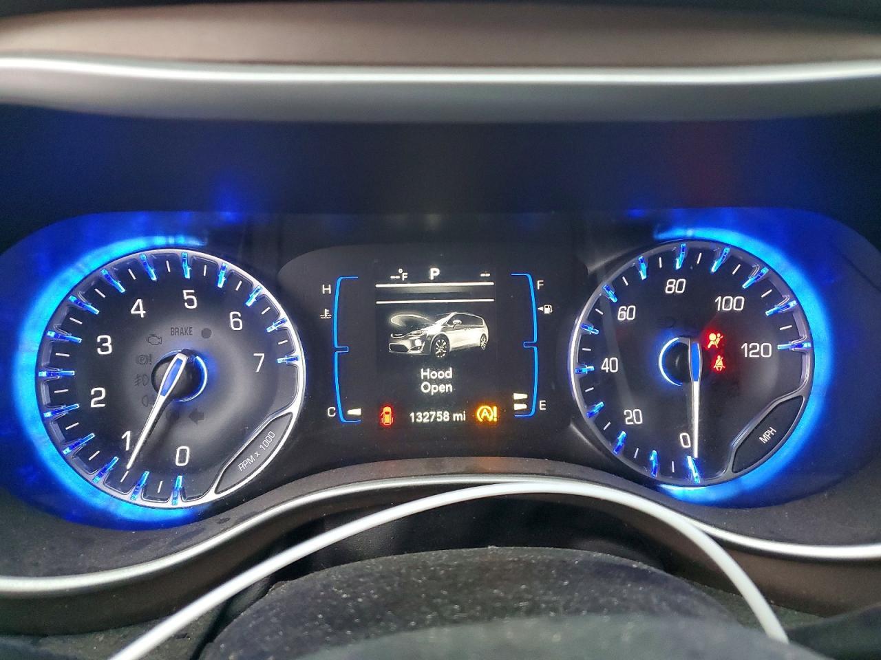 2018 Chrysler Pacifica Touring l