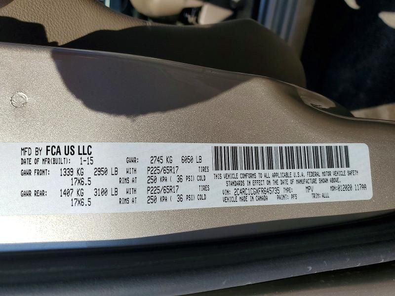 2015 Chrysler Town & Country Touring l