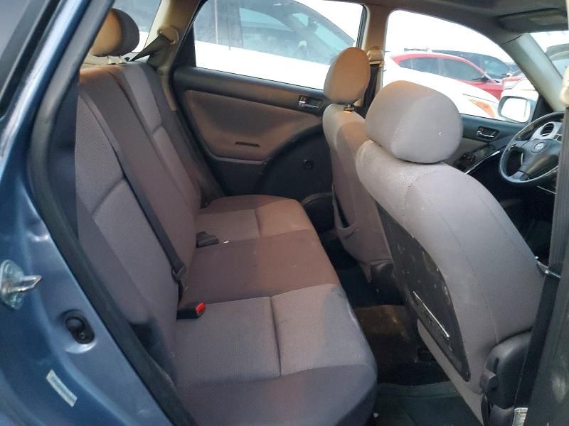 2004 Toyota Corolla Matrix Base