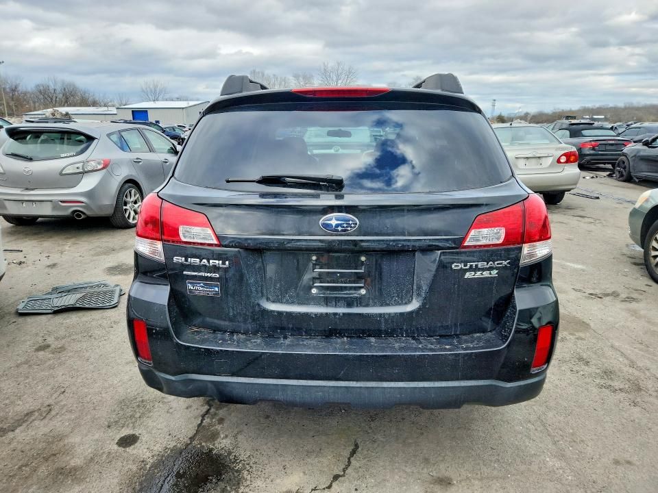 2011 Subaru Outback 2.5i Premium