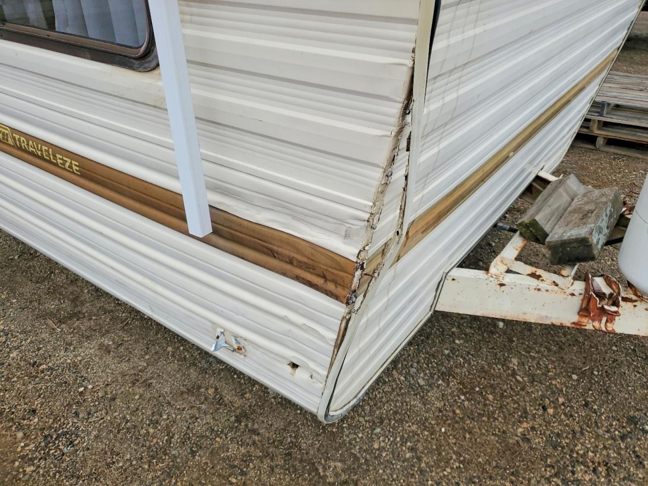 2000 Travel Trailer 2000 Camper