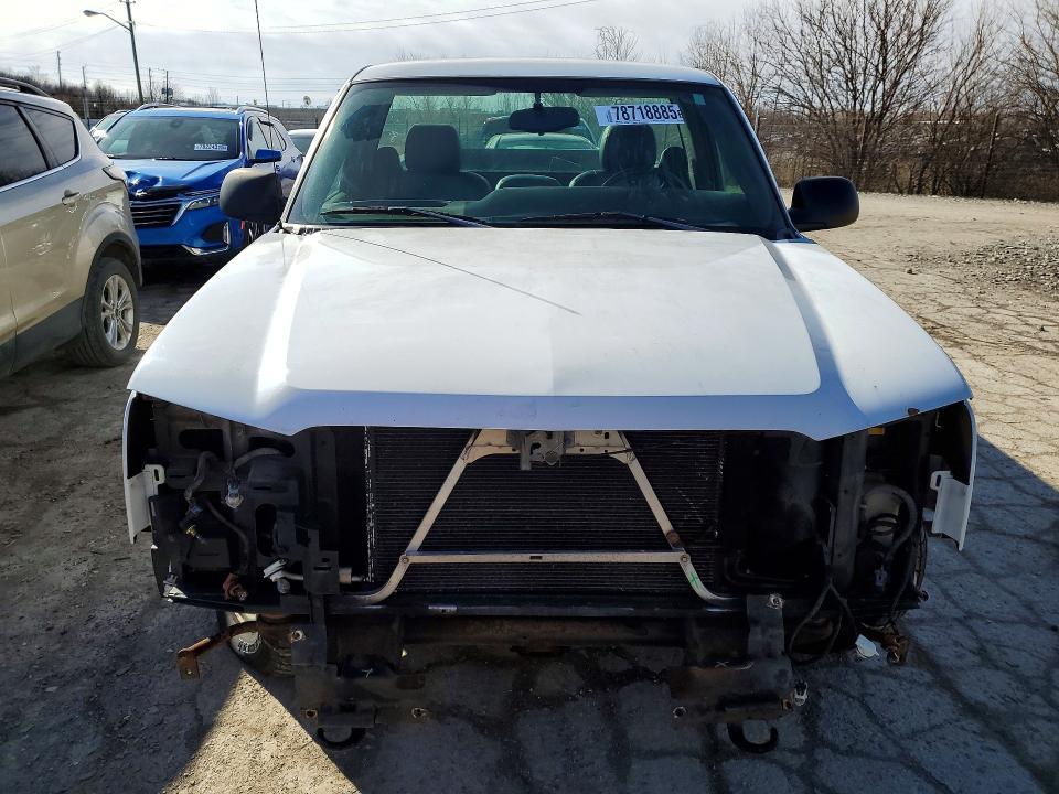 2004 Chevrolet Silverado C1500