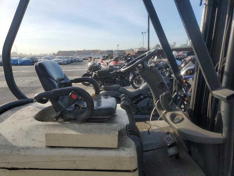 2004 Crown 2004 Crow Unknown