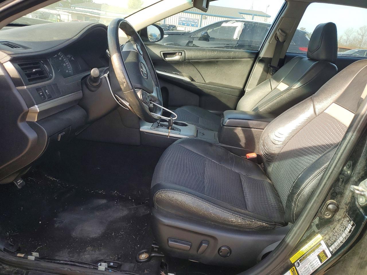 2014 Toyota Camry se