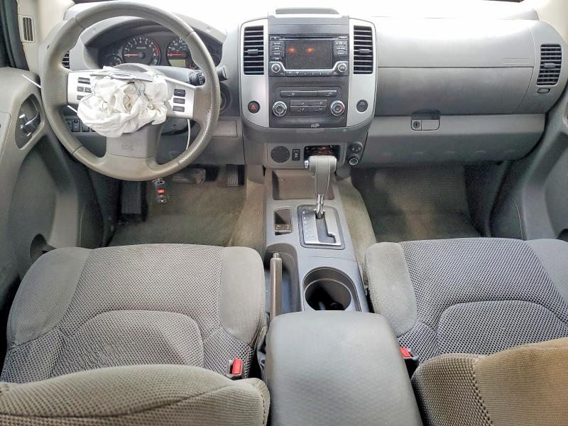 2017 Nissan Frontier SV