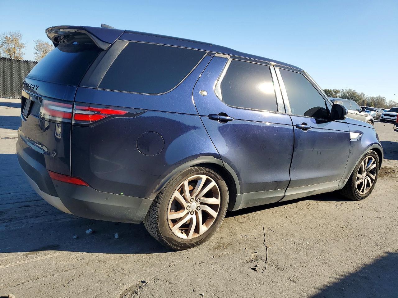 2017 Land Rover Discovery hse